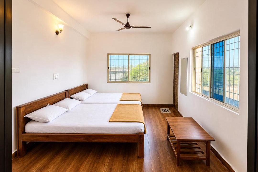Photo of Bedroom in Timbholi