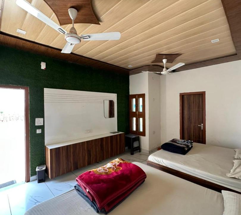 Photo of Bedroom in Siwani
