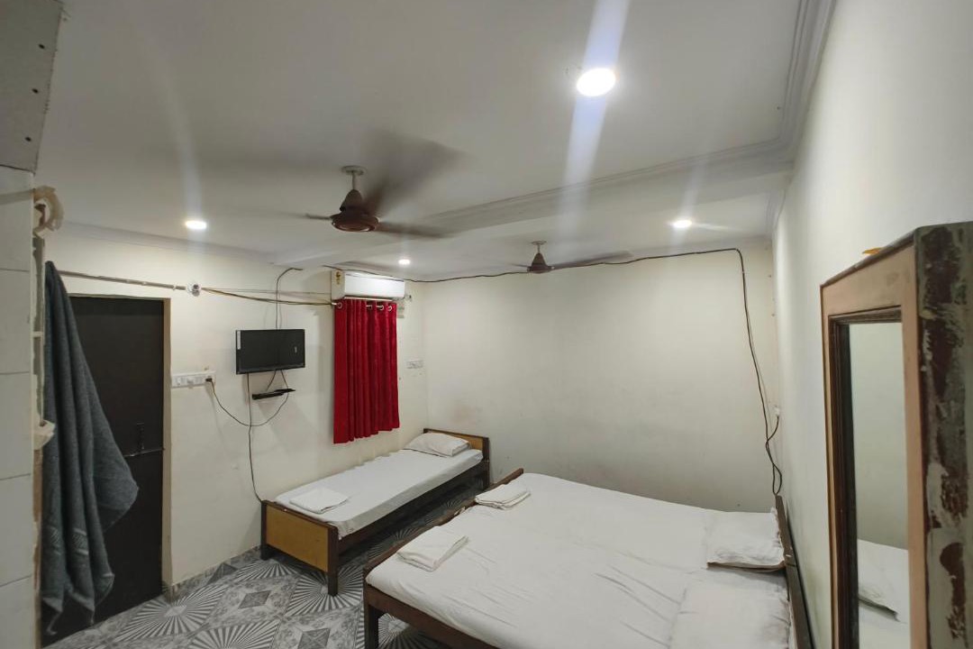 Photo of Bedroom in Charbagh