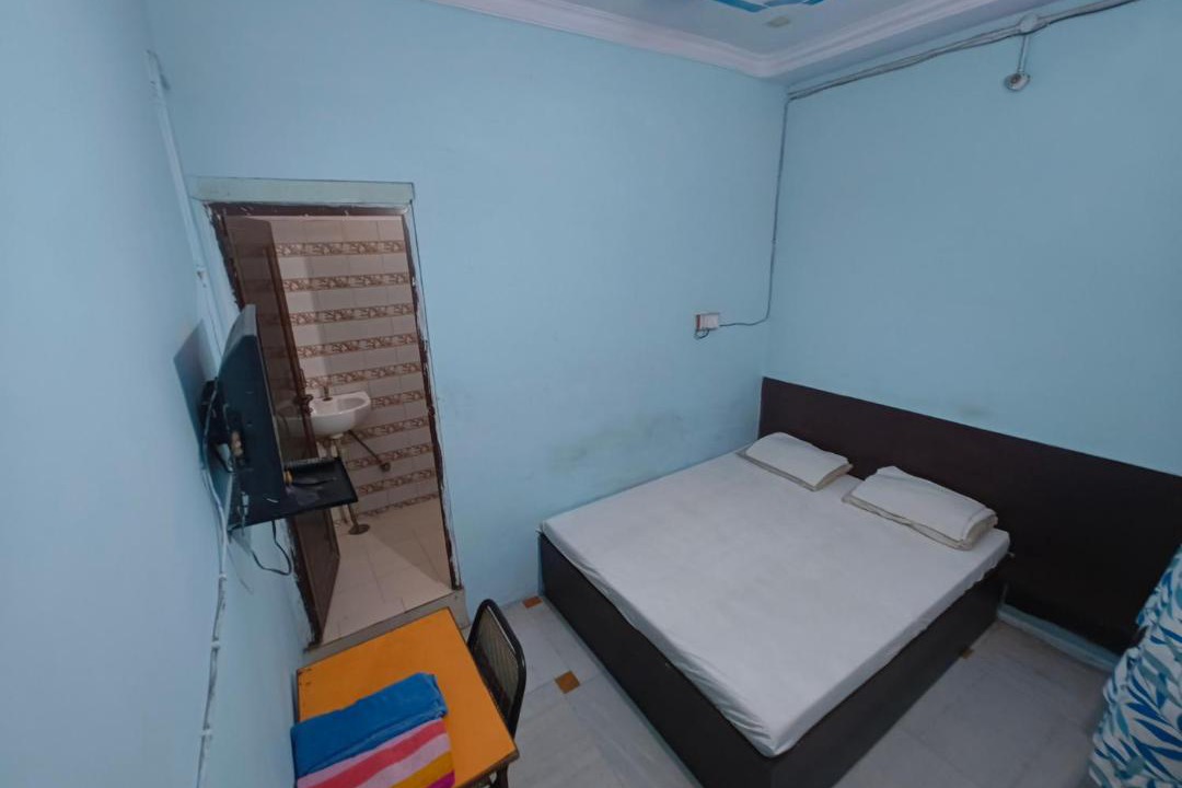 Photo of Bedroom in Charbagh