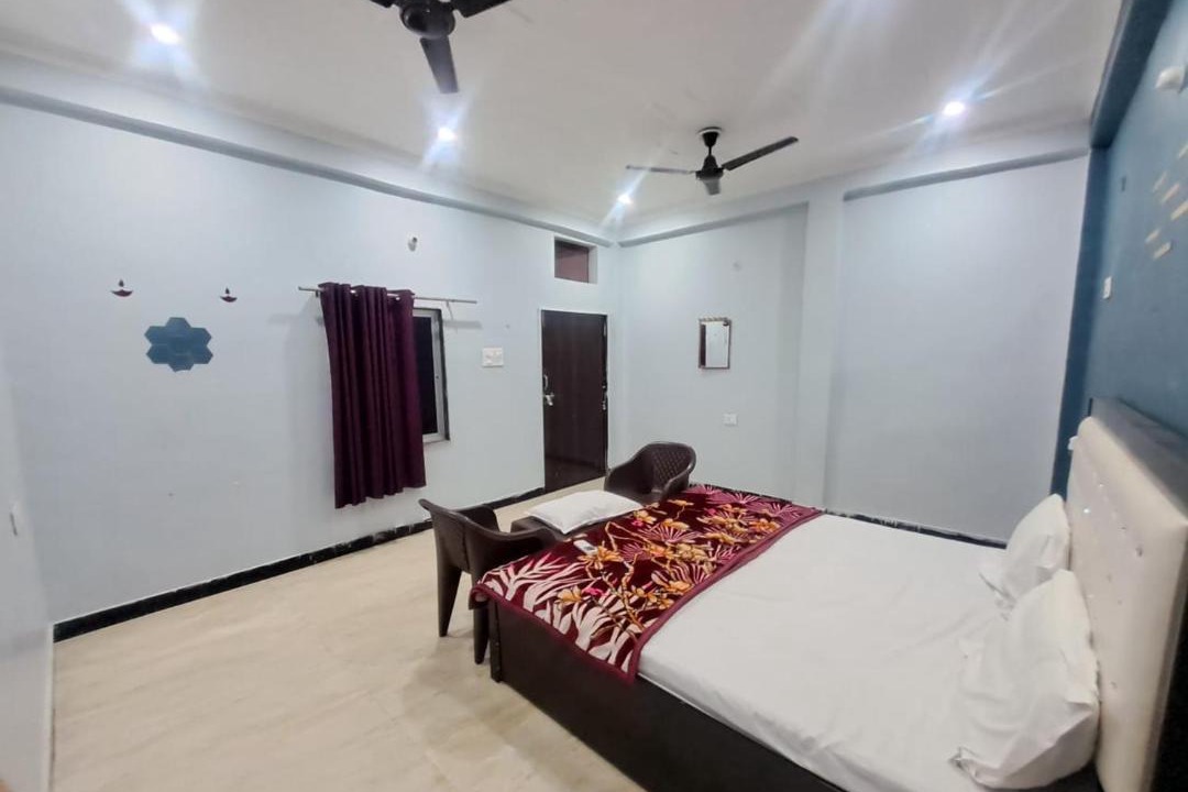 Photo of Bedroom in Haraiya