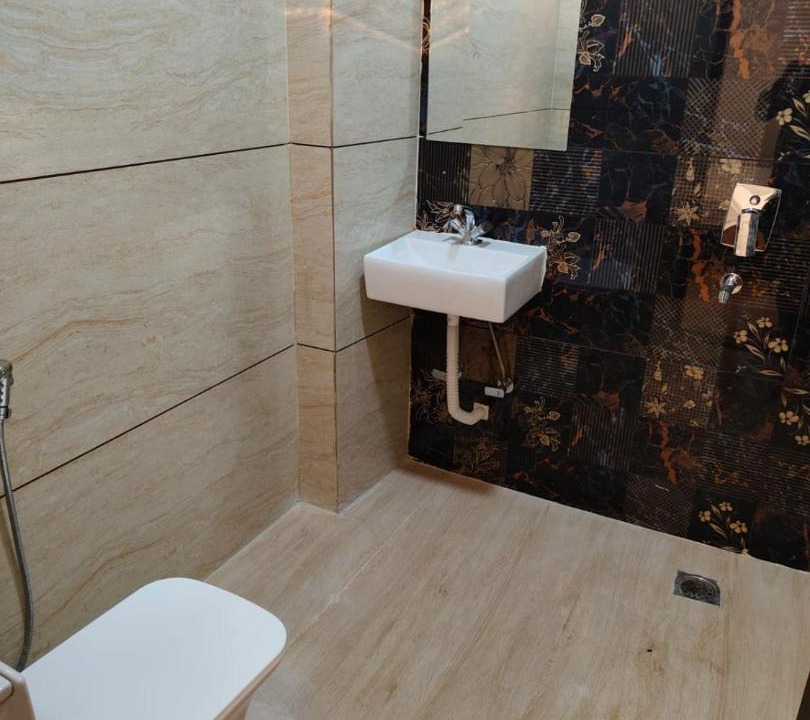 Photo of Bathroom in Taj Ganj