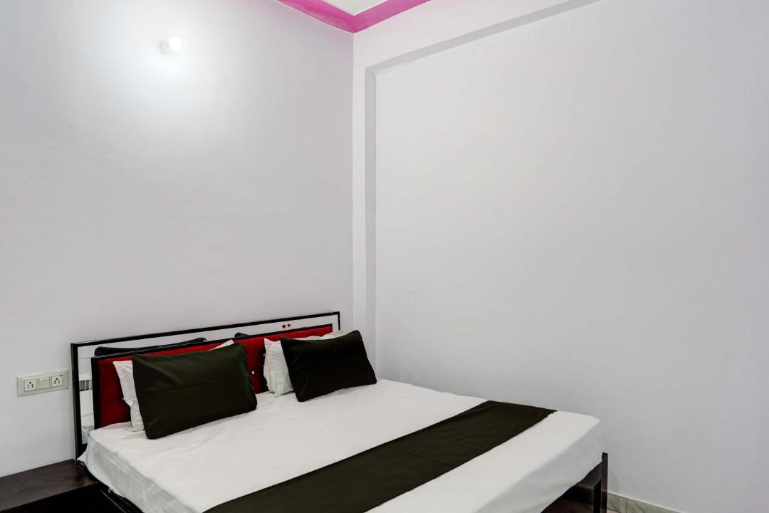 Photo of Bedroom in Meerut