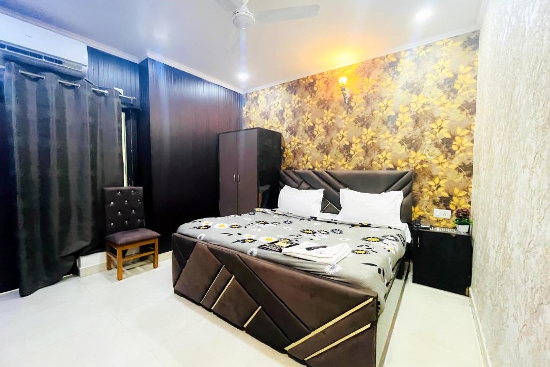Photo of Bedroom in Jangpura