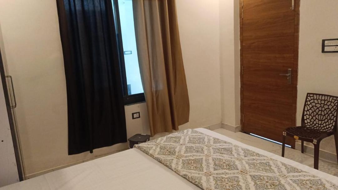 Photo of Bedroom in Soraon