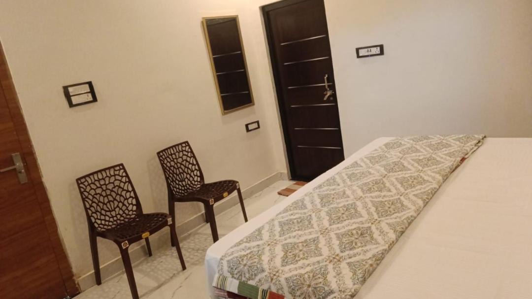 Photo of Bedroom in Soraon