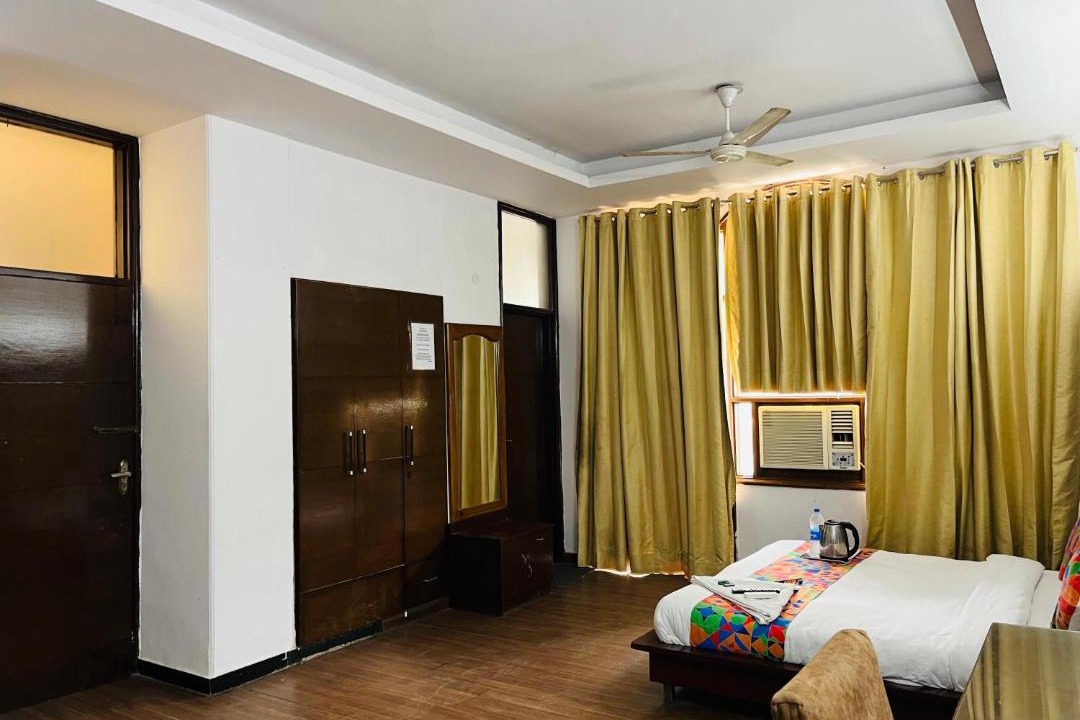 Photo of Bedroom in Kalkaji