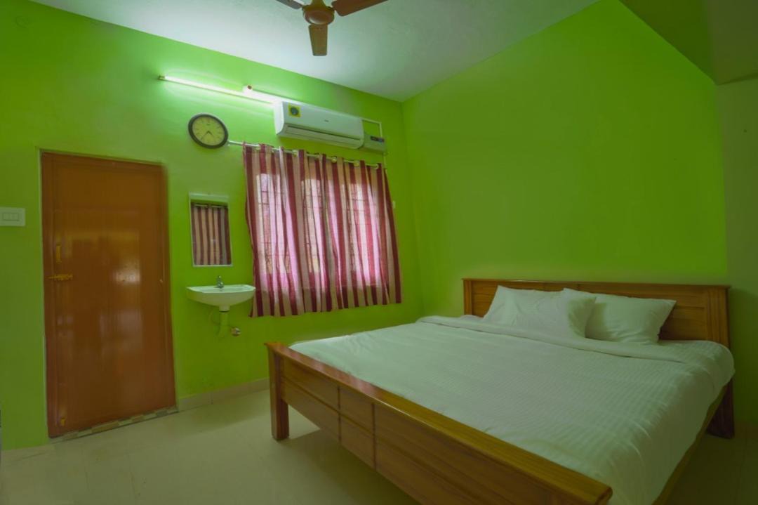 Photo of Bedroom in Periyur