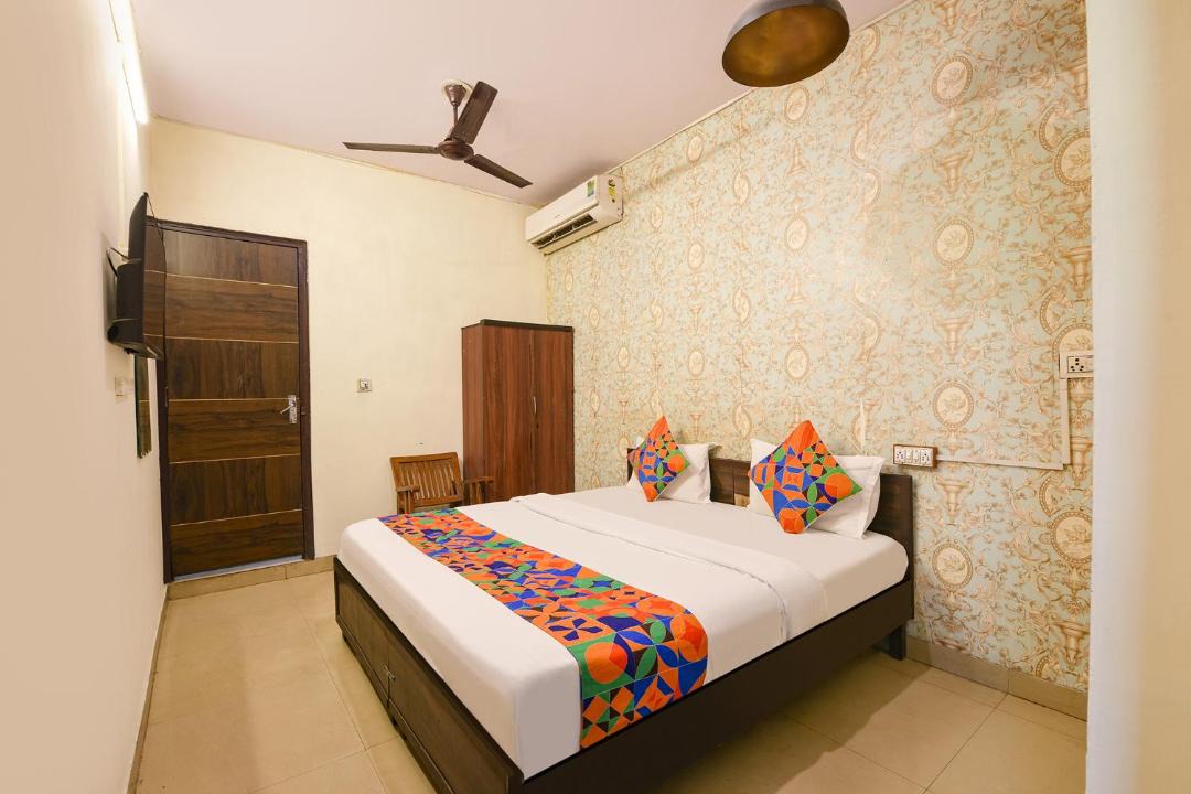 Photo of Bedroom in East of Kailash