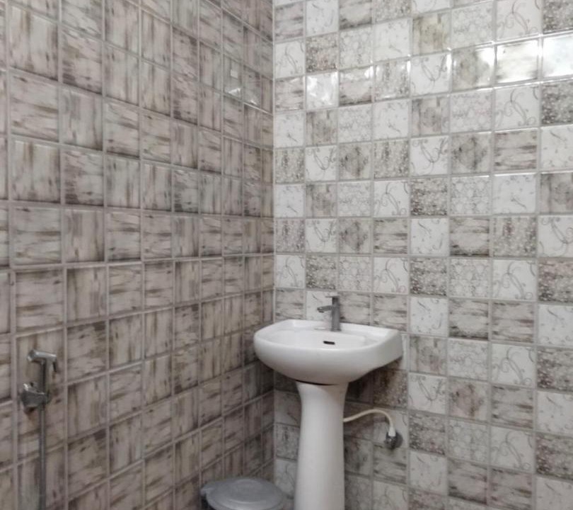 Photo of Bathroom in Auli