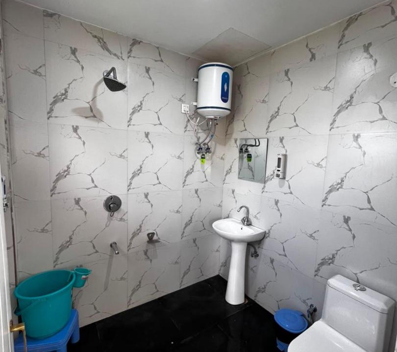 Photo of Bathroom in Gunehr