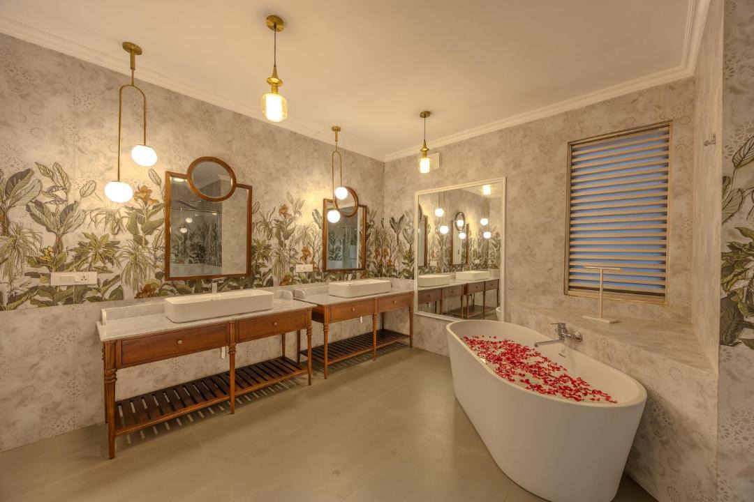 Photo of Bathroom in Fatona