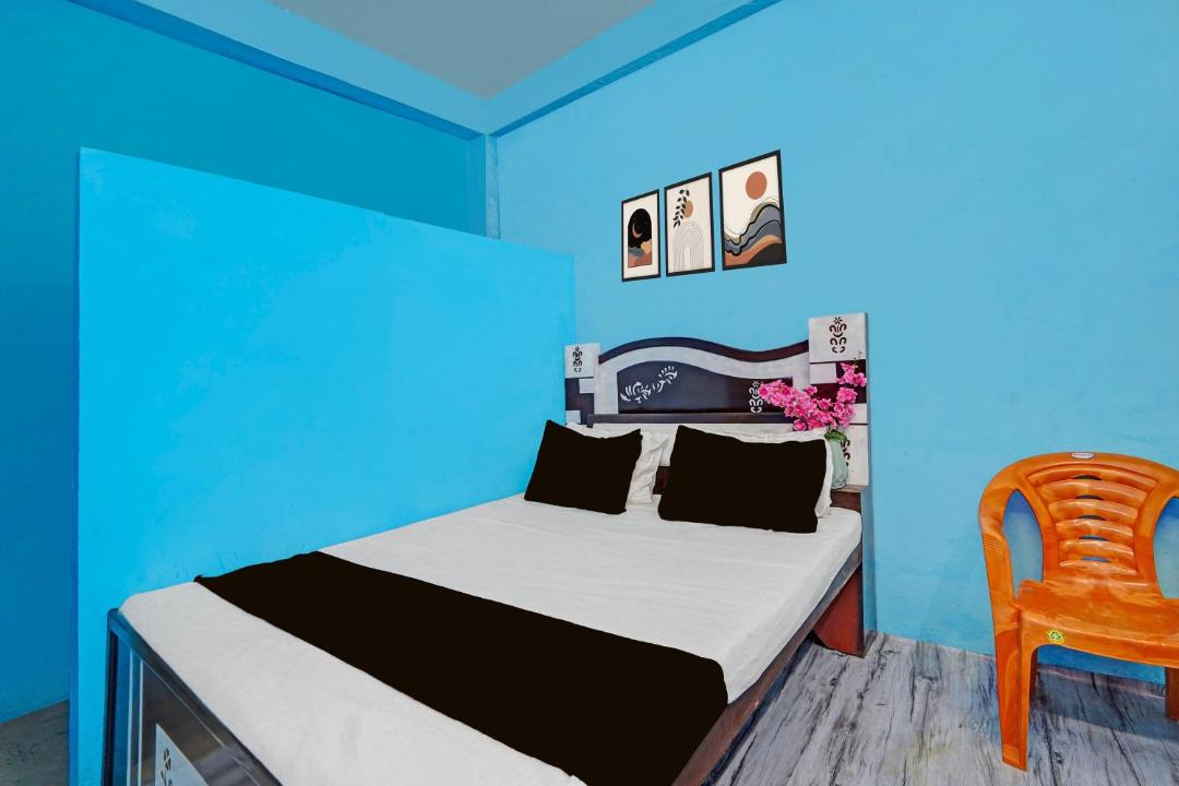 Photo of Bedroom in Malihabad