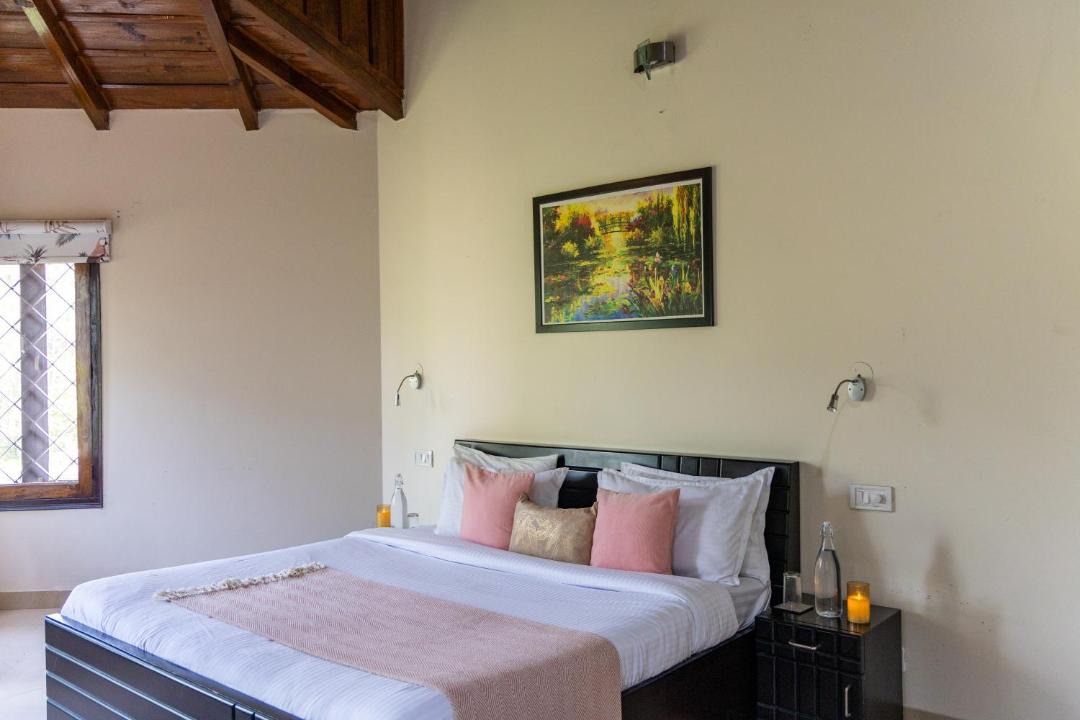 Photo of Bedroom in Nainital