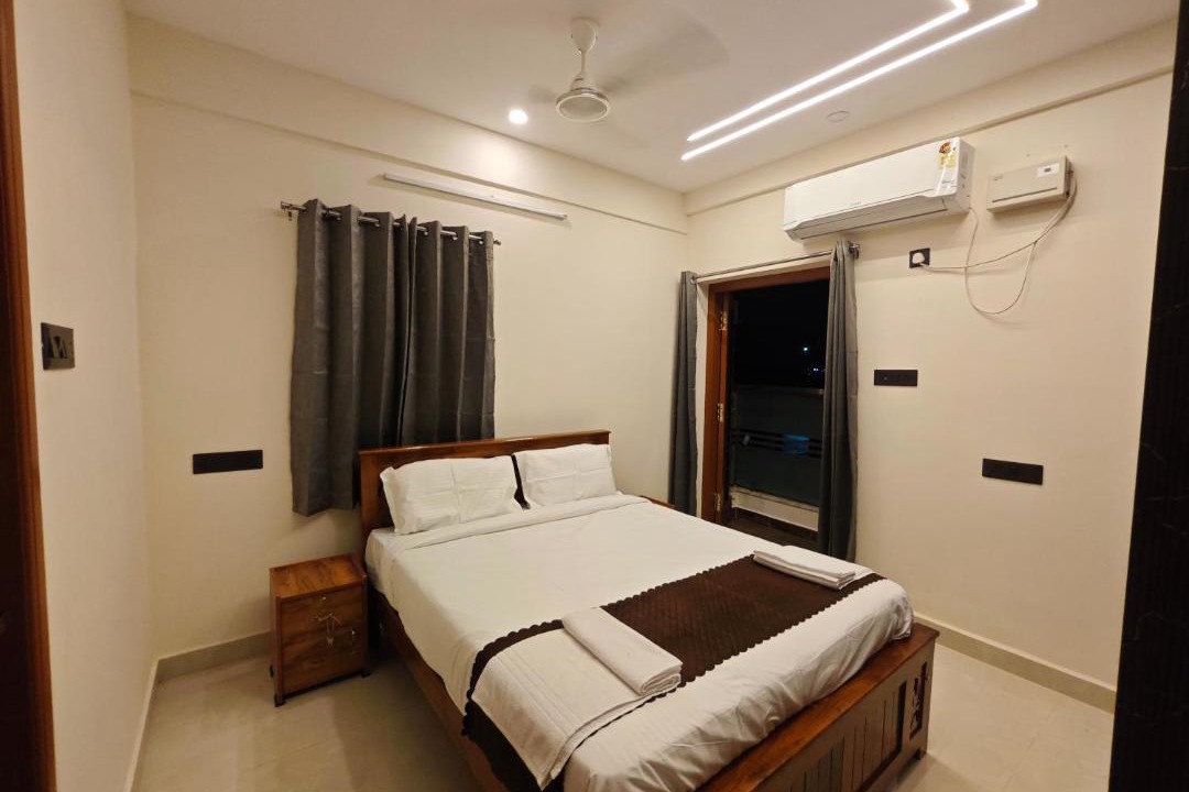 Photo of Bedroom in Manapakkam