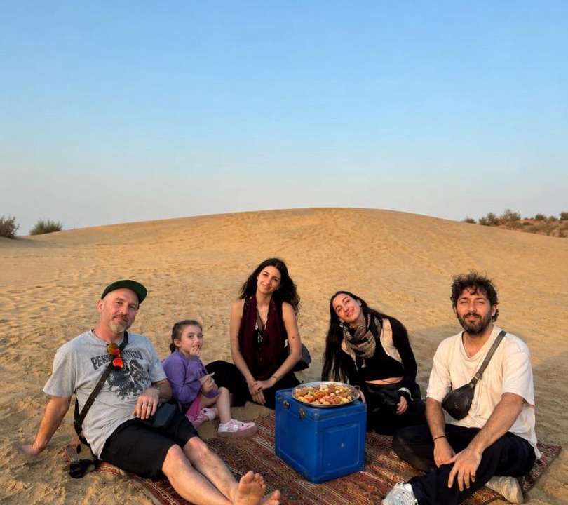 Photo of Others in Sam
