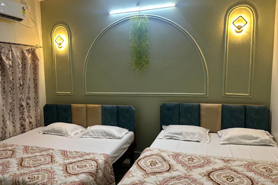 Photo of Bedroom in Jwalamukhi