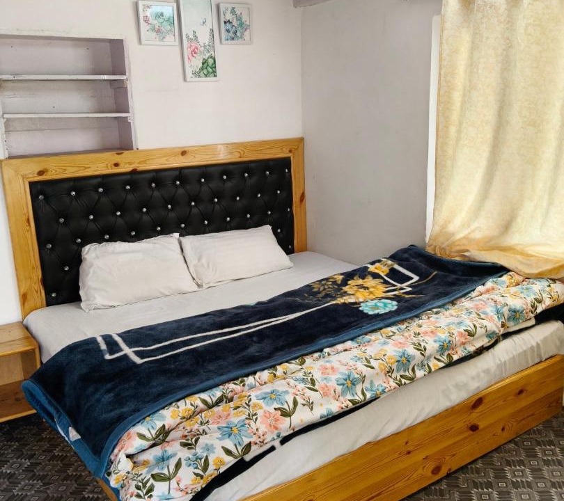 Photo of Bedroom in Manali