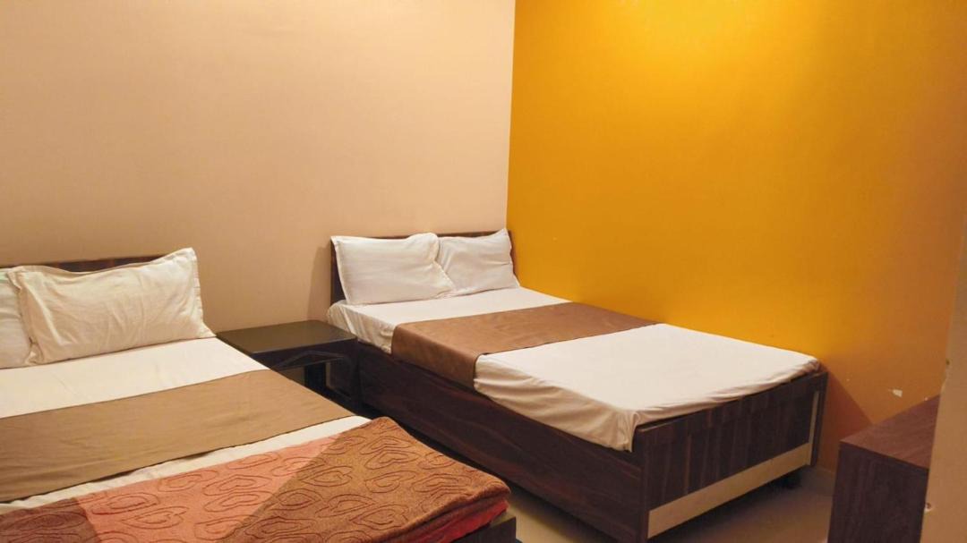 Photo of Bedroom in Ahiri