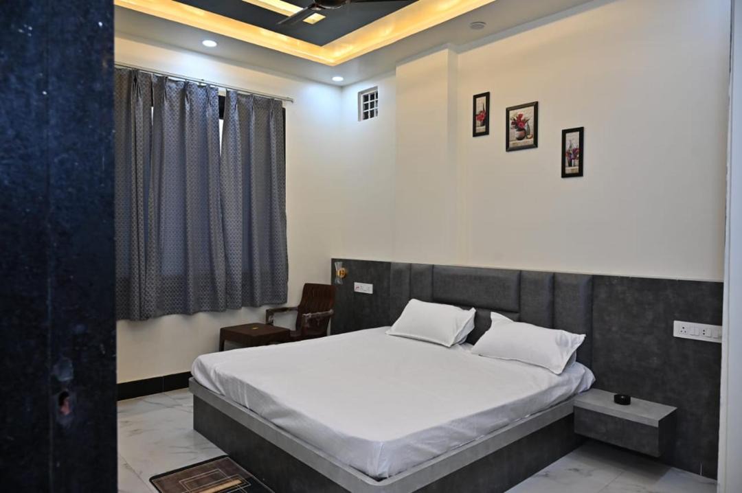 Photo of Bedroom in Bhind