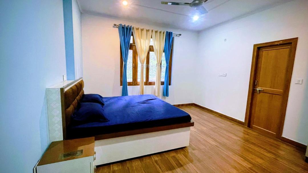 Photo of Bedroom in Almora
