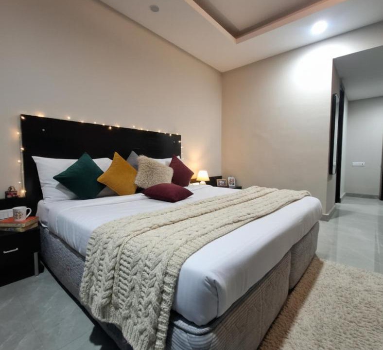 Photo of Bedroom in DLF Phase 3