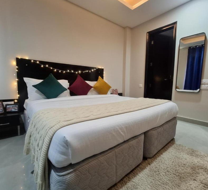 Photo of Bedroom in DLF Phase 3