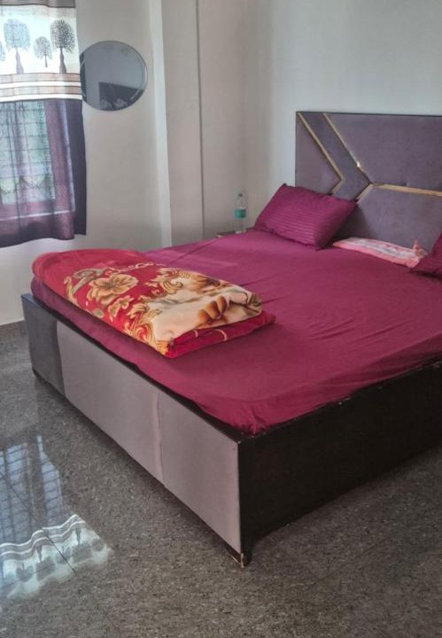 Photo of Bedroom in Etah