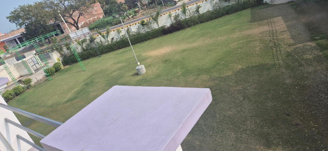 Photo of Others in Etah