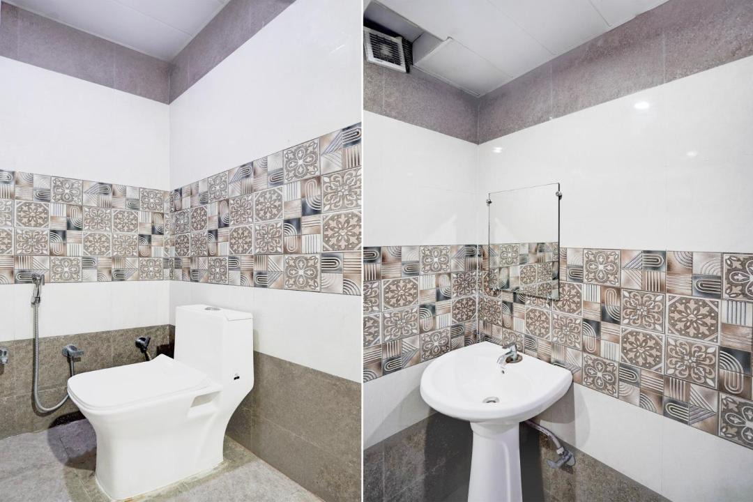 Photo of Bathroom in Kanpur