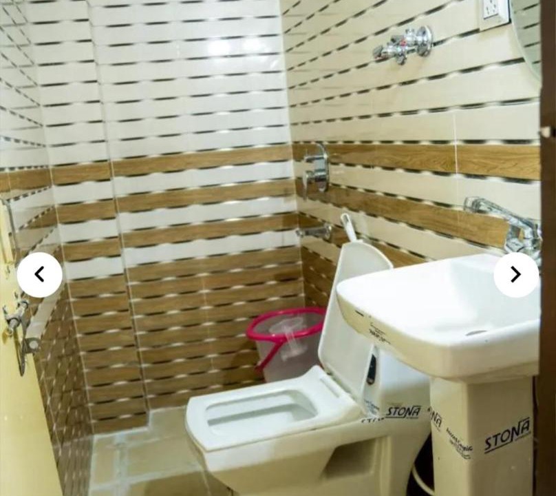 Photo of Bathroom in Etmadpur