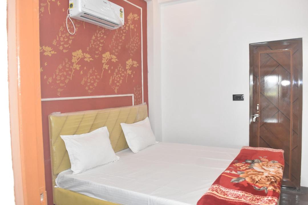 Photo of Bedroom in Faizabad