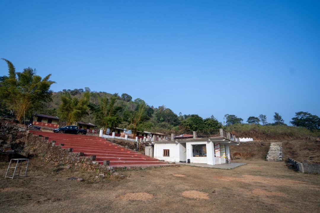 Photo of Others in Ninnimamidi