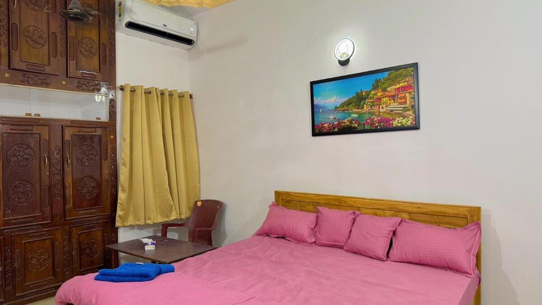 Photo of Bedroom in Patna