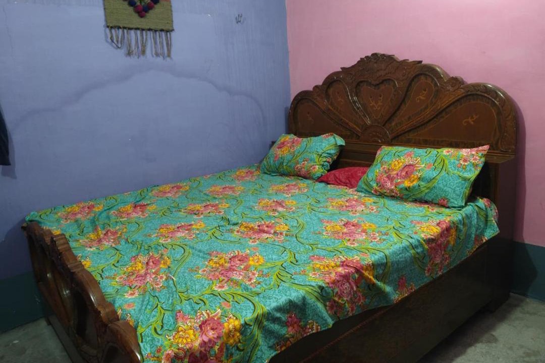 Photo of Bedroom in Dhampur