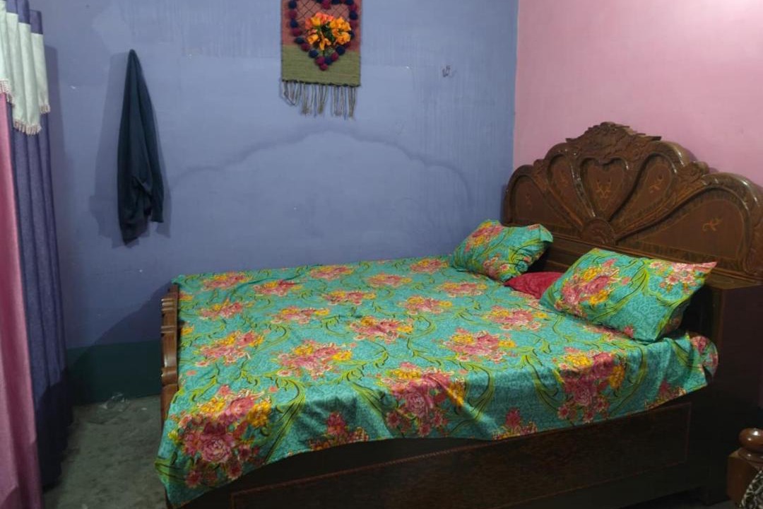 Photo of Bedroom in Dhampur