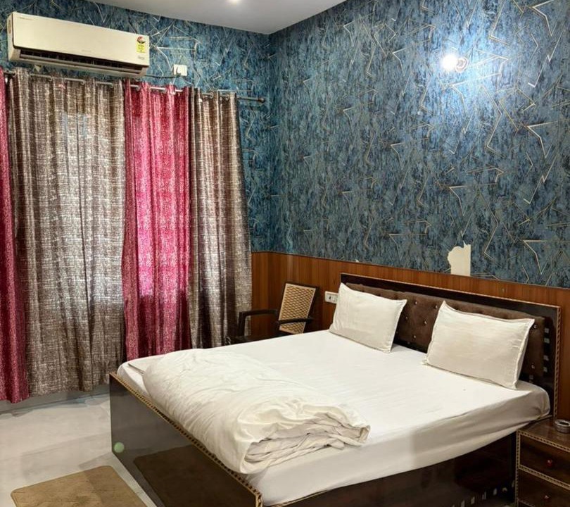 Photo of Bedroom in Greater Noida