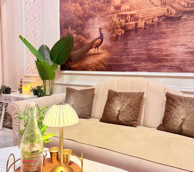 Photo of Livingroom in Varanasi