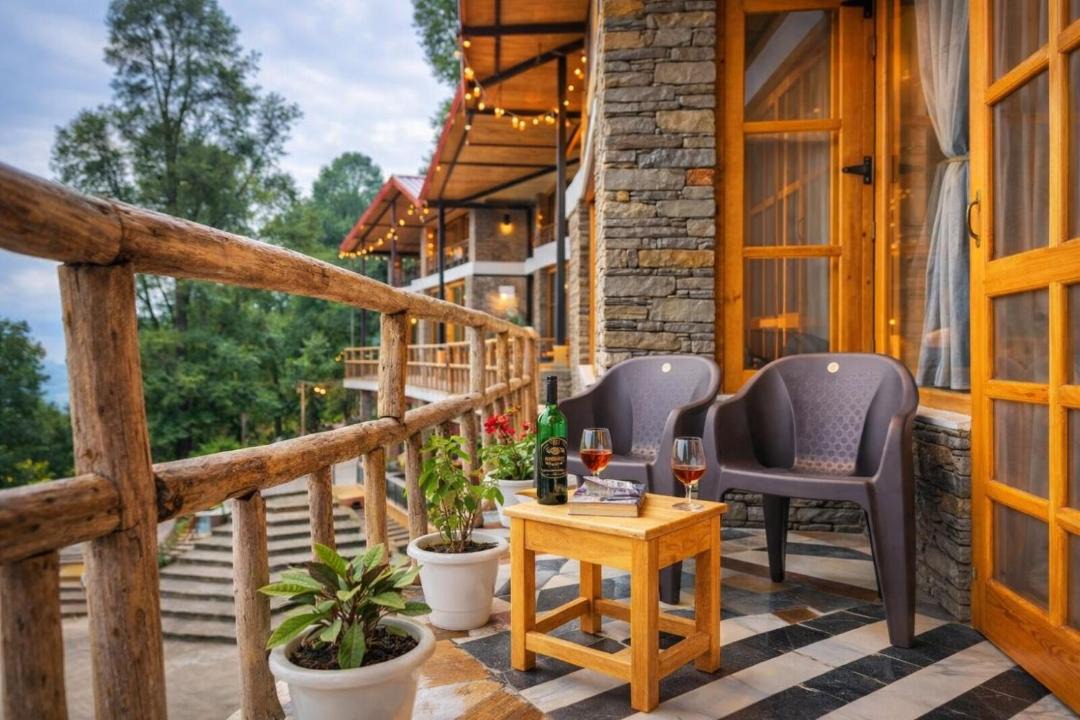 Photo of Patio Balcony in Mukteshwar