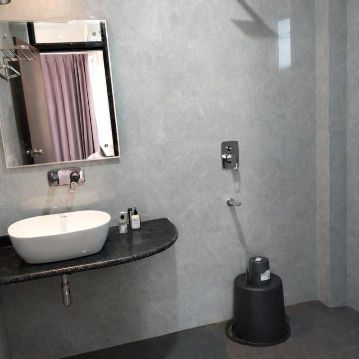 Photo of Bathroom in Hasanganj