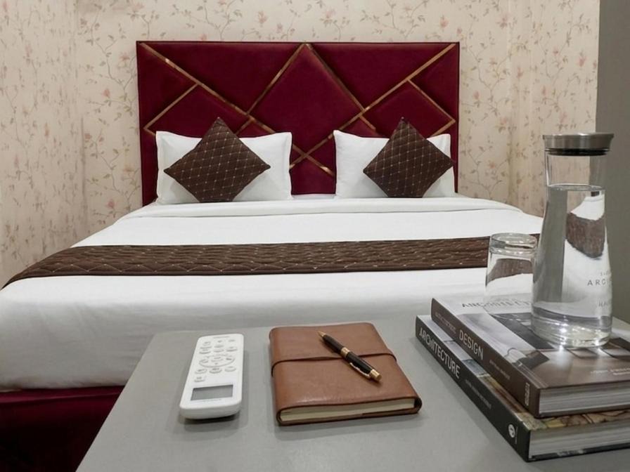 Photo of Bedroom in Azadpur