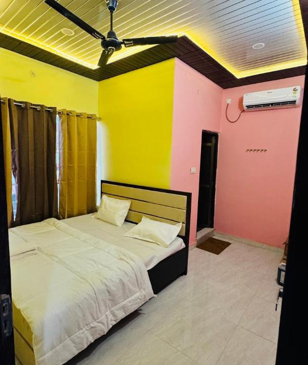 Photo of Bedroom in Varanasi