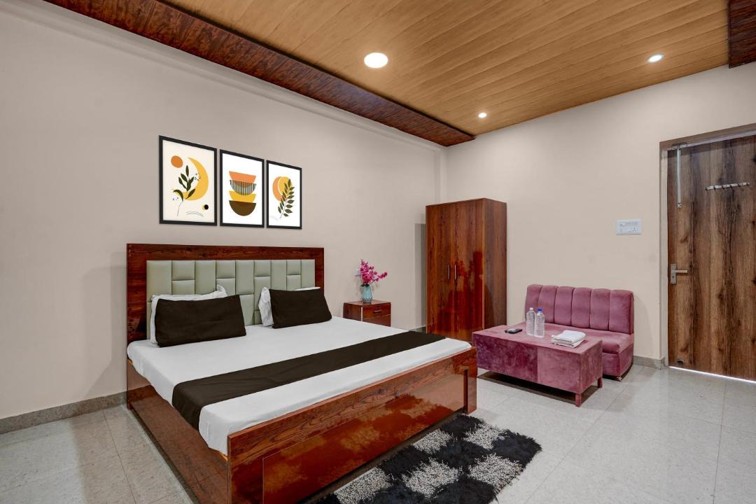 Photo of Bedroom in Indira Nagar