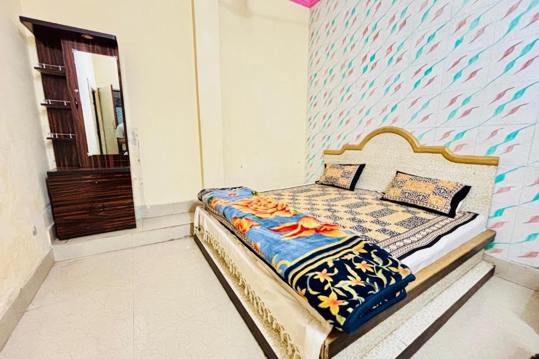 Photo of Bedroom in Misrikh