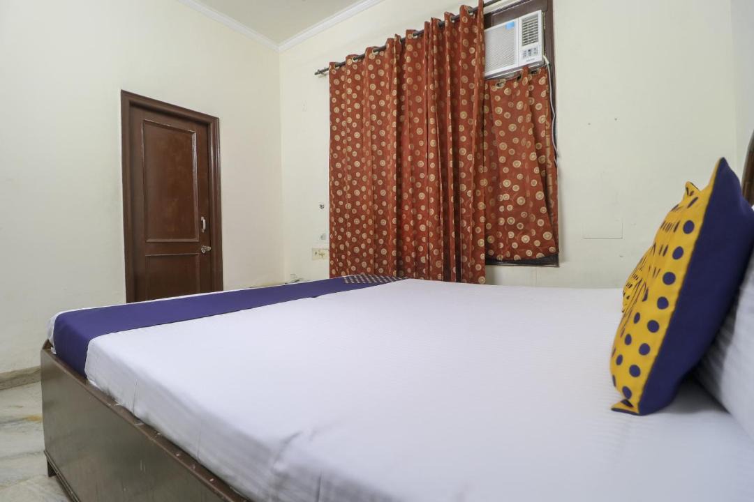 Photo of Bedroom in Sector 45