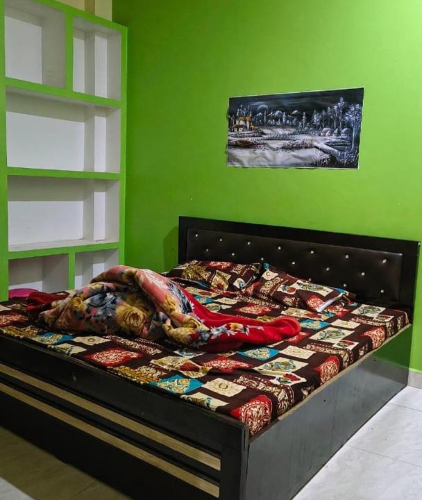 Photo of Bedroom in Jhusi
