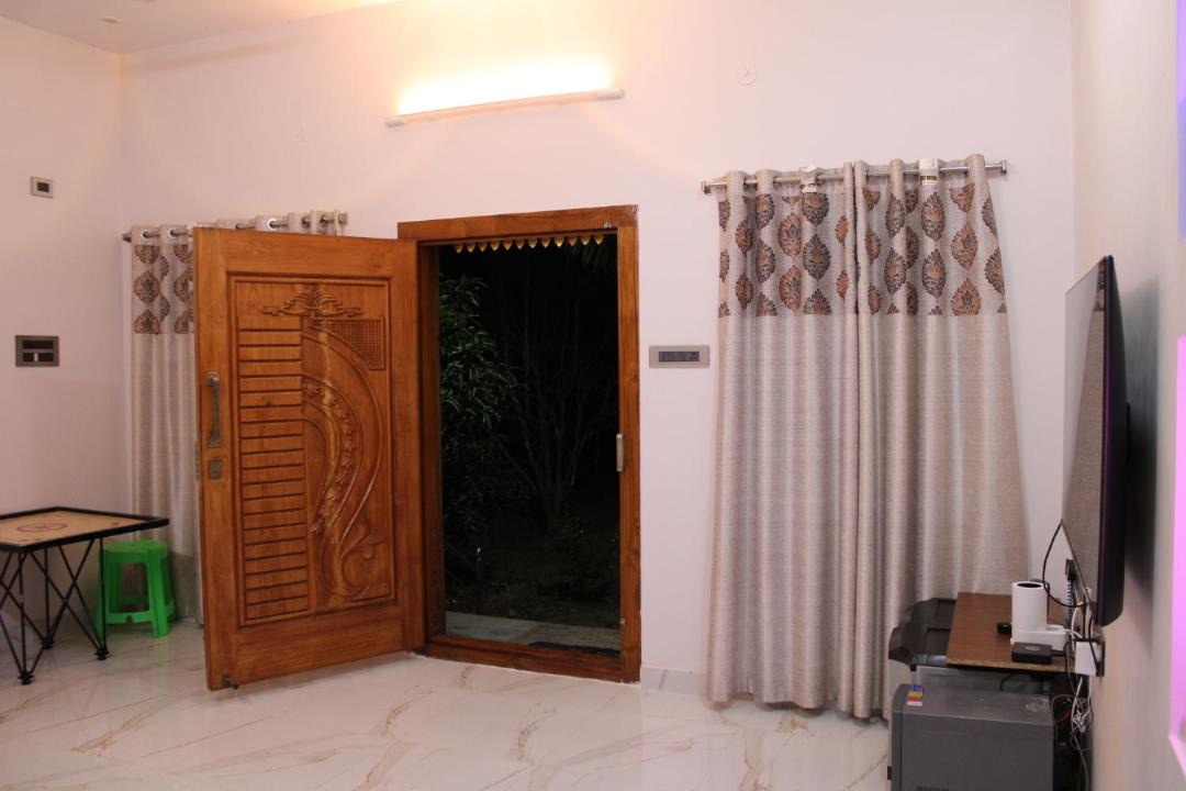 Photo of Others in Periyakulam