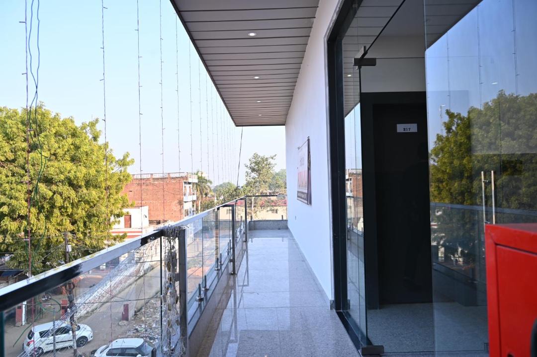 Photo of Others in Bela