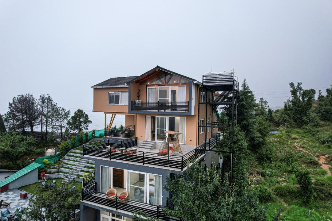 Photo of Others in Mukteshwar