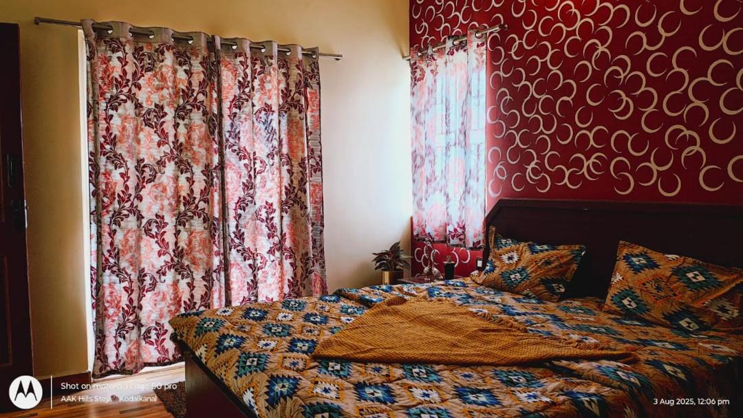 Photo of Bedroom in Kodaikanal